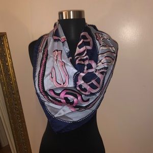 Hermès Scarf